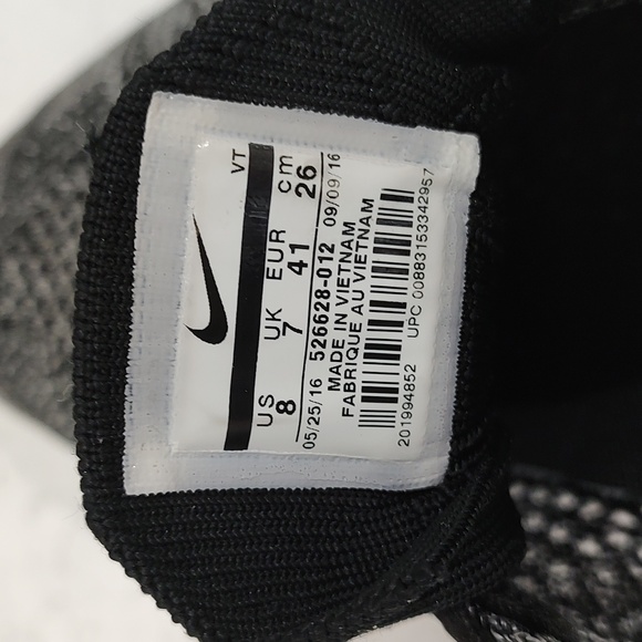 NIKE FLYKNIT RACER OREO MEN'S SIZE 8 - Picture 5 of 6